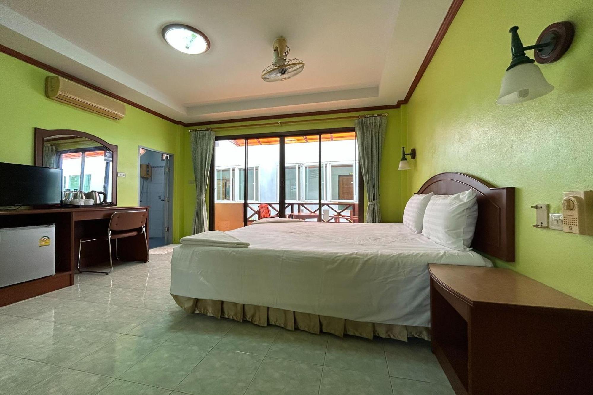 Me Mee Place & Tour Krabi Ao Nang Екстериор снимка